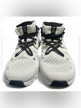 On Cloud X 4 white running shoes #running #cloud #sneakers Size 9.5 #NoBox